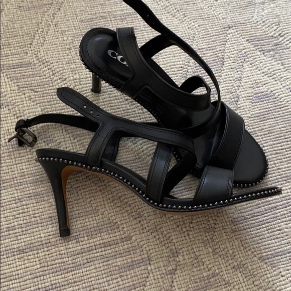 Shoes - Picture 2 of 3